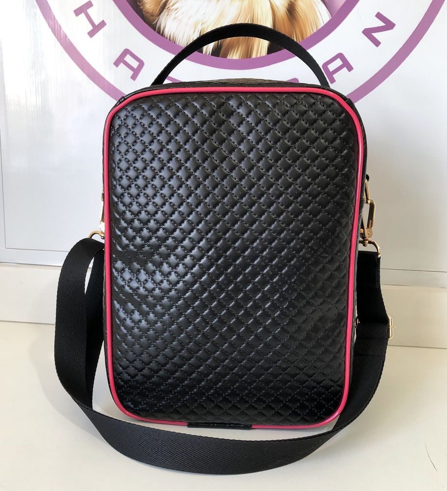 Necessaire — 16