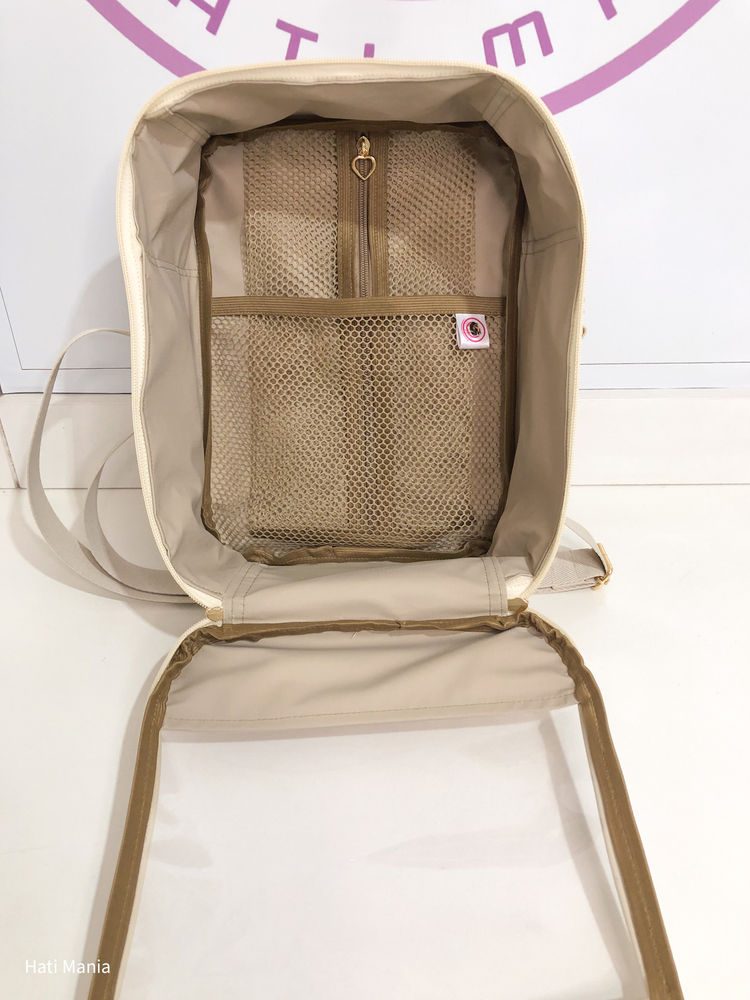 Necessaire — 11